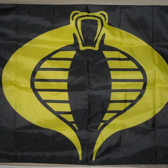 G.I. Joe Cobra 3'x5' horizontal Flag Banner Black & Yellow Destro Serpentor - Picture 2 of 2